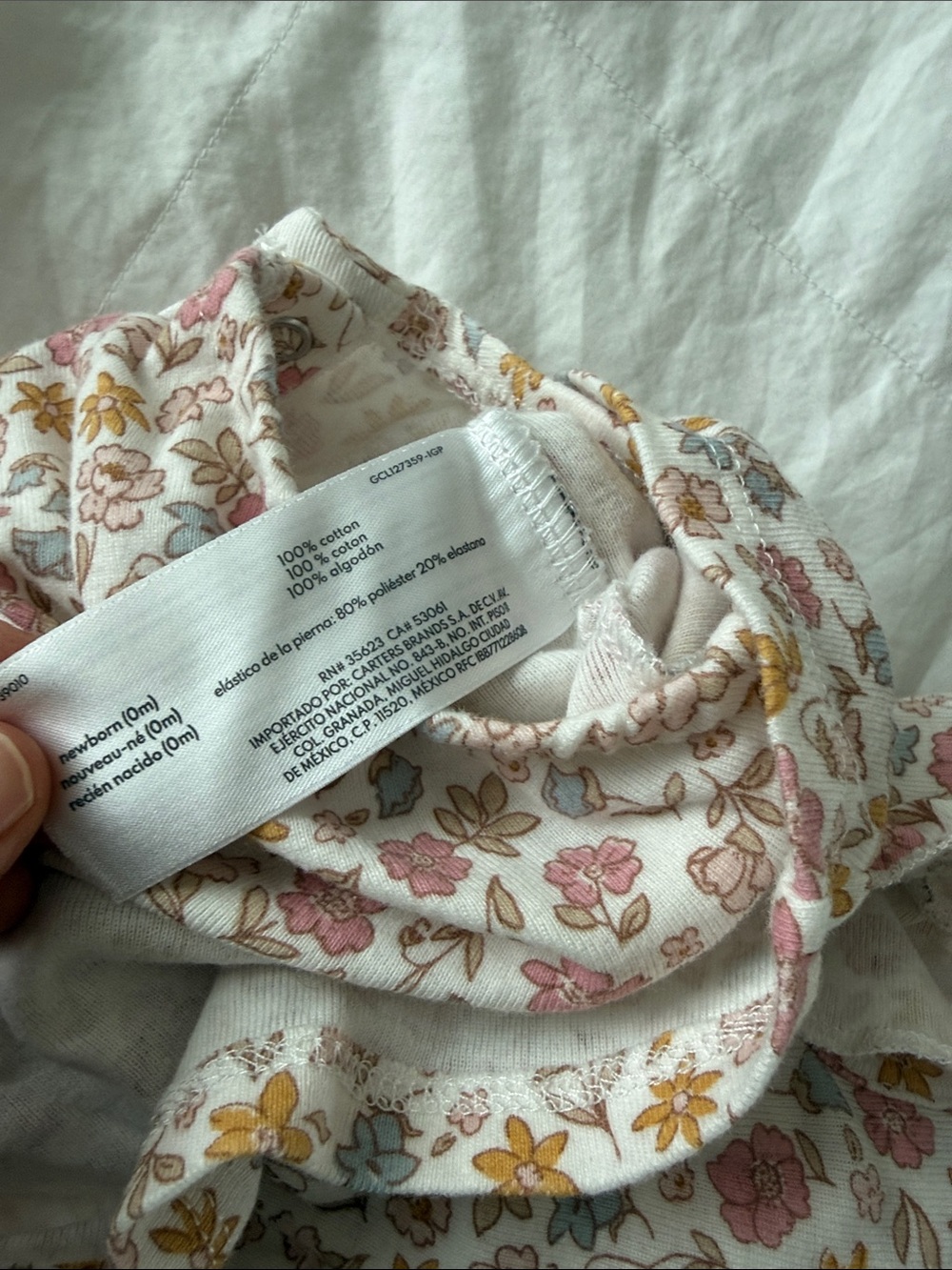 Newborn baby girl bundle Carters and Zara - Picture 6 of 10